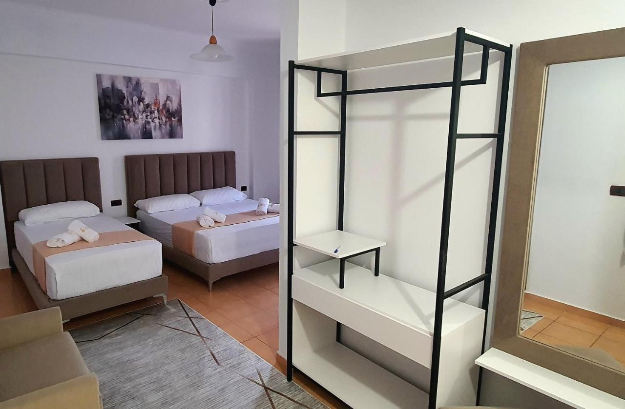 Hotel De كساميل المظهر الخارجي الصورة