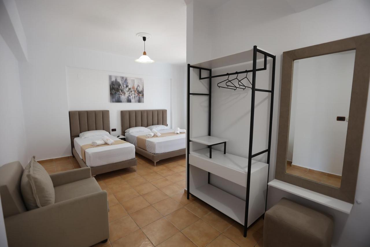 Hotel De كساميل المظهر الخارجي الصورة