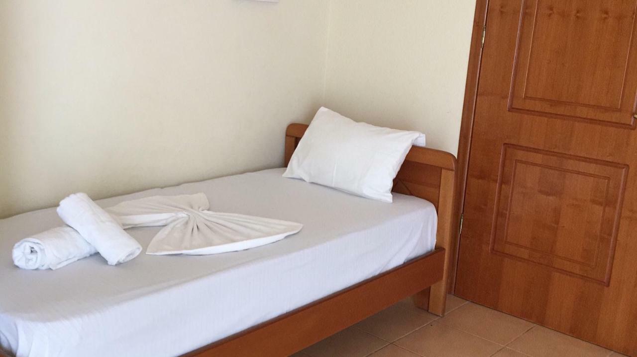 Hotel De كساميل المظهر الخارجي الصورة